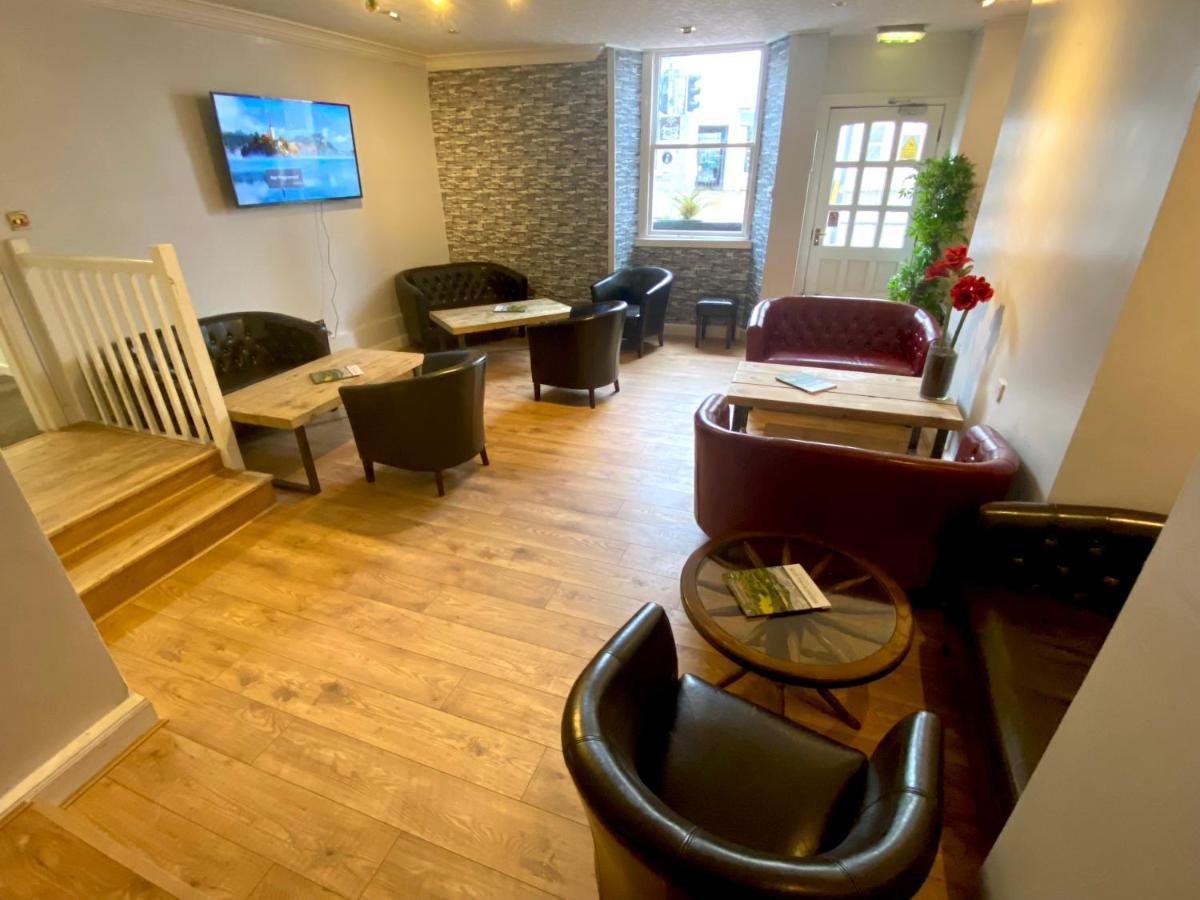 The County Hotel - Self Check-In, Ultra Fast Wi-Fi, Free Parking, Central Location Selkirk Exteriör bild