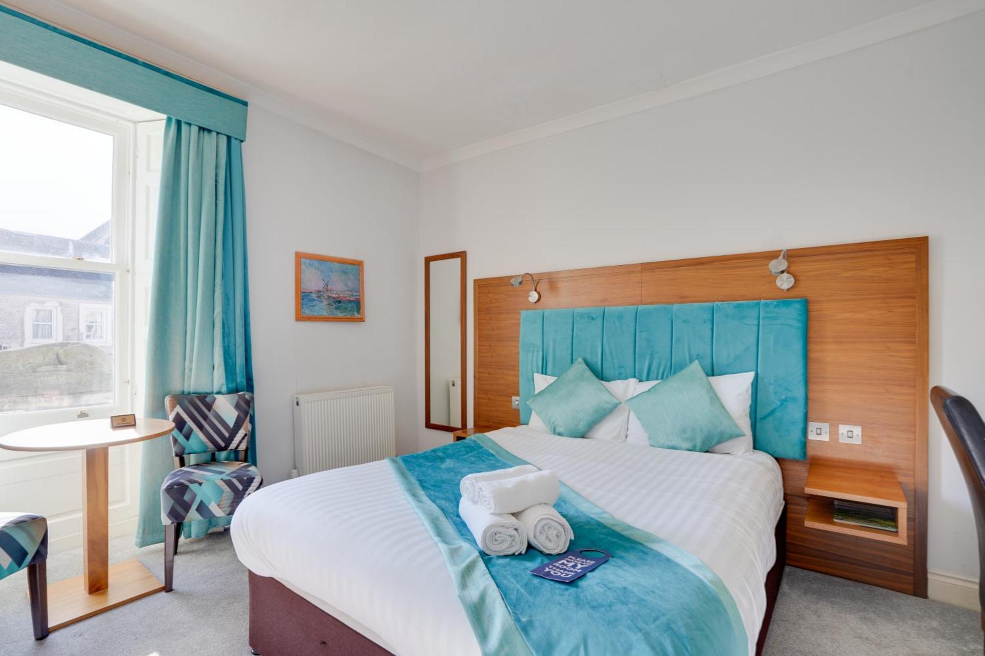 The County Hotel - Self Check-In, Ultra Fast Wi-Fi, Free Parking, Central Location Selkirk Exteriör bild